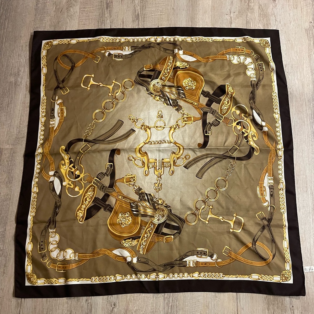 Elegant Gold and Brown Scarf